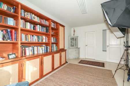 Casa à venda com 372m², 4 quartos e 4 vagasQuarto 1 