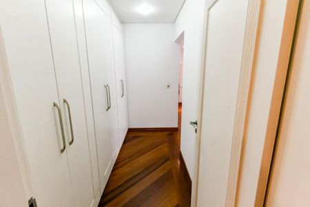 Casa de condomínio à venda com 1100m², 5 quartos e 4 vagasSuíte 3