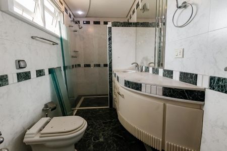 Casa de condomínio à venda com 1100m², 5 quartos e 4 vagasBanheiro da Suíte 4