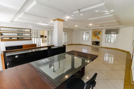 Casa de condomínio à venda com 1100m², 5 quartos e 4 vagasSala 1