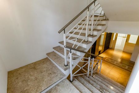 Casa de condomínio à venda com 1100m², 5 quartos e 4 vagasCorredor