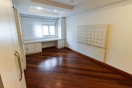 Casa de condomínio à venda com 1100m², 5 quartos e 4 vagasQuarto