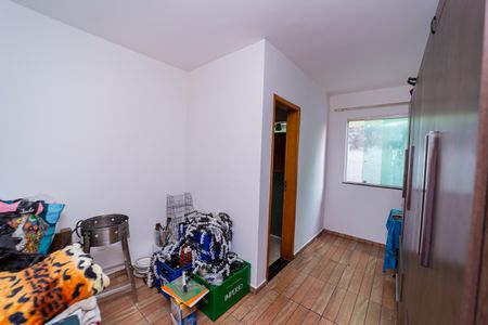 Casa à venda com 175m², 2 quartos e 2 vagasQuarto 2