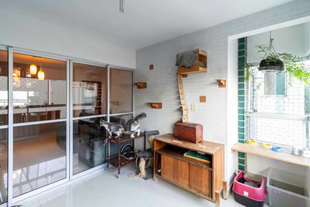 Apartamento à venda com 91m², 3 quartos e 2 vagas Apartamento à venda com 91m², 3 quartos e 2 vagasVaranda da sala