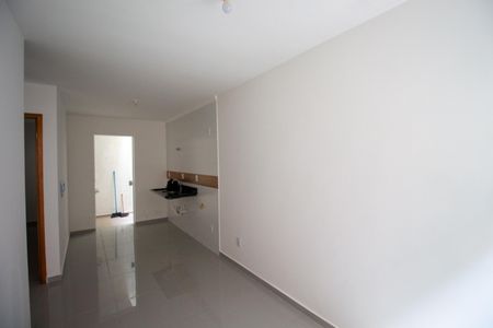 Casa de condomínio para alugar com 42m², 2 quartos e 1 vaga Casa de condomínio para alugar com 42m², 2 quartos e 1 vagaSala