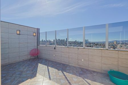 Apartamento à venda com 184m², 3 quartos e 2 vagas Apartamento à venda com 184m², 3 quartos e 2 vagasCobertura