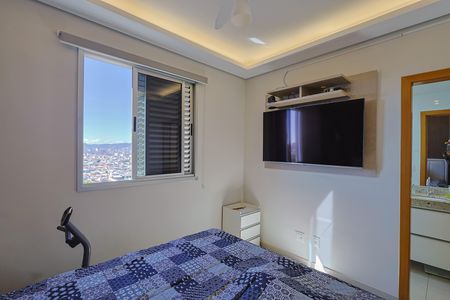 Apartamento à venda com 184m², 3 quartos e 2 vagas Apartamento à venda com 184m², 3 quartos e 2 vagasSuíte 2