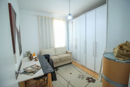 Apartamento à venda com 70m², 2 quartos e 1 vagaQuarto 2