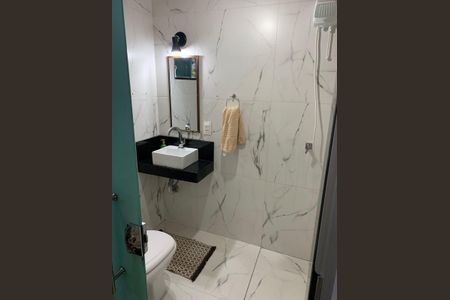 Apartamento à venda com 190m², 3 quartos e 1 vaga Apartamento à venda com 190m², 3 quartos e 1 vagaBanheiro 2