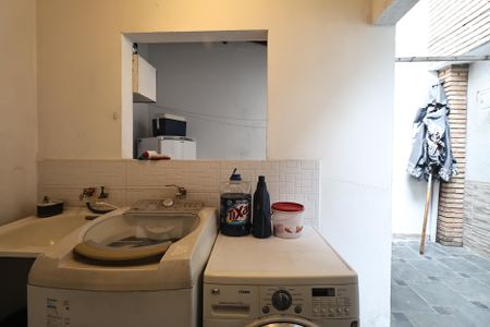 Casa à venda com 264m², 5 quartos e 4 vagasLavanderia - Casa1