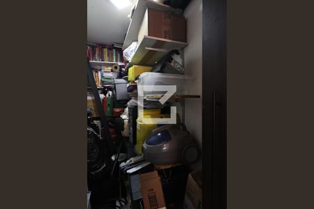 Casa à venda com 264m², 5 quartos e 4 vagasDepósito