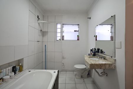 Casa à venda com 264m², 5 quartos e 4 vagasBanheiro da Suíte - Casa1