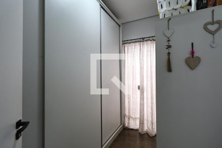 Casa à venda com 264m², 5 quartos e 4 vagasCloset suíte 2