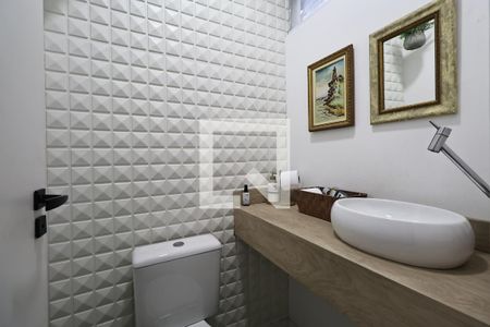 Casa à venda com 264m², 5 quartos e 4 vagasLavabo