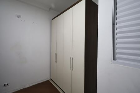 Casa à venda com 264m², 5 quartos e 4 vagasQuarto 2 - Casa1
