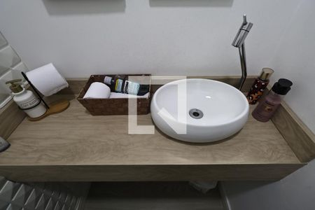 Casa à venda com 264m², 5 quartos e 4 vagasLavabo