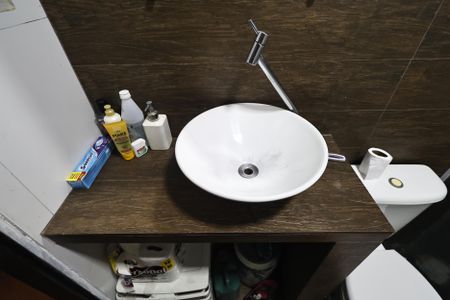 Casa à venda com 264m², 5 quartos e 4 vagasBanheiro - Casa1