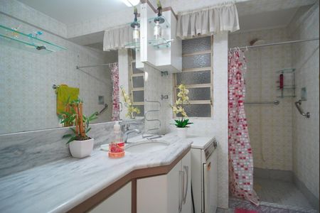 Apartamento para alugar com 122m², 3 quartos e 1 vagaBanheiro Corredor