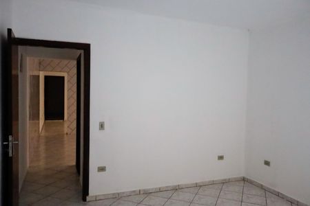 Casa à venda com 139m², 5 quartos e 2 vagasQuarto 3 