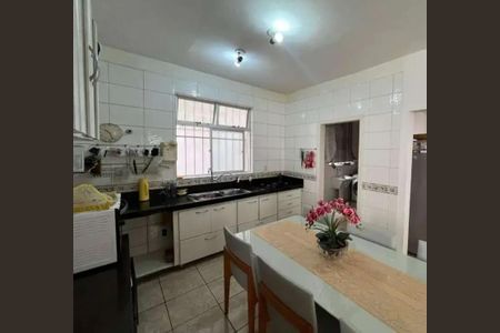 Cozinha de casa para alugar com 5 quartos, 396m² em Buritis, Belo Horizonte