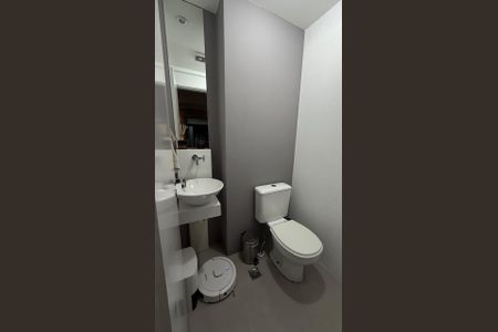 Apartamento à venda com 66m², 2 quartos e 1 vaga Apartamento à venda com 66m², 2 quartos e 1 vagaBanheiro de Serviço