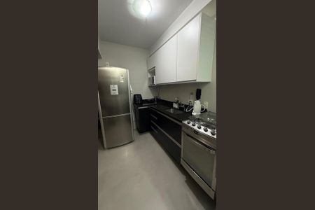 Apartamento à venda com 66m², 2 quartos e 1 vaga Apartamento à venda com 66m², 2 quartos e 1 vagaCozinha