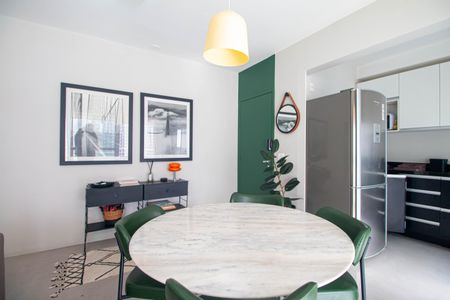 Apartamento à venda com 66m², 2 quartos e 1 vaga Apartamento à venda com 66m², 2 quartos e 1 vagaSala