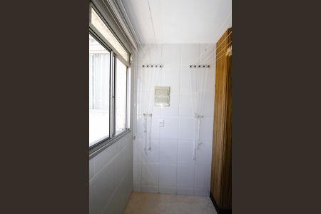 Apartamento para alugar com 47m², 2 quartos e 1 vagaÁrea de Serviço