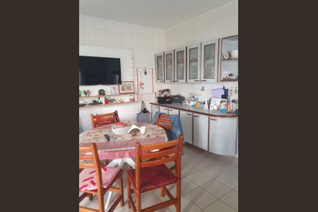 Casa à venda com 220m², 4 quartos e 3 vagasFoto 23