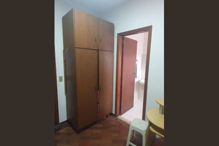 Casa à venda com 220m², 4 quartos e 3 vagasFoto 04