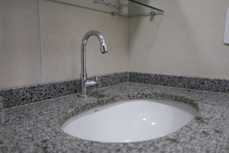 Apartamento à venda com 35m², 2 quartos e sem vagaBanheiro