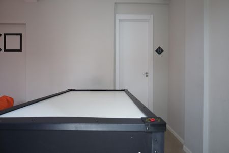 Apartamento à venda com 35m², 2 quartos e sem vagaÁrea comum