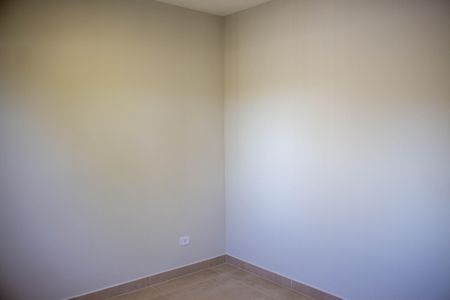 Casa para alugar com 70m², 2 quartos e 2 vagasSuíte