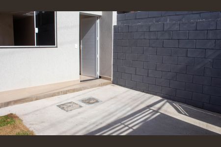 Casa para alugar com 70m², 2 quartos e 2 vagasGaragem