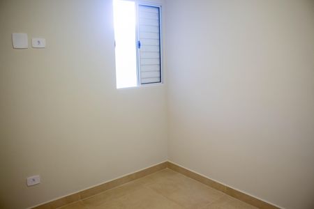 Casa para alugar com 70m², 2 quartos e 2 vagasQuarto