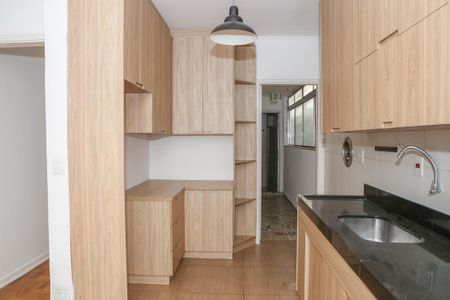 Apartamento à venda com 69m², 2 quartos e sem vagaCozinha