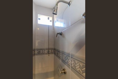 Casa à venda com 600m², 5 quartos e 8 vagasBanheiro da Suíte 4