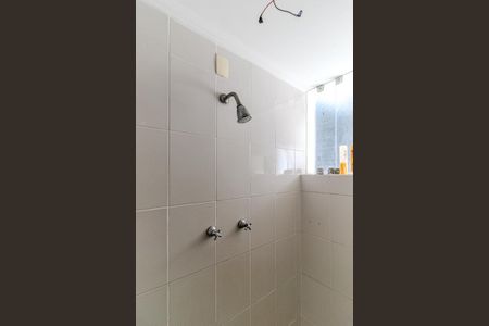 Casa à venda com 600m², 5 quartos e 8 vagasBanheiro da Suíte 2