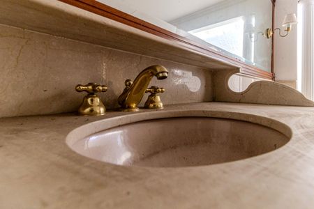 Casa à venda com 600m², 5 quartos e 8 vagasBanheiro da Suíte 3