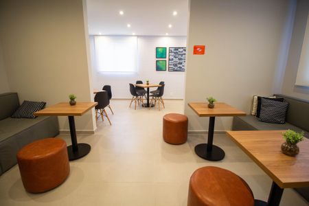 Apartamento à venda com 40m², 2 quartos e sem vaga Apartamento à venda com 40m², 2 quartos e sem vagaÁrea comum - Salão de Festas