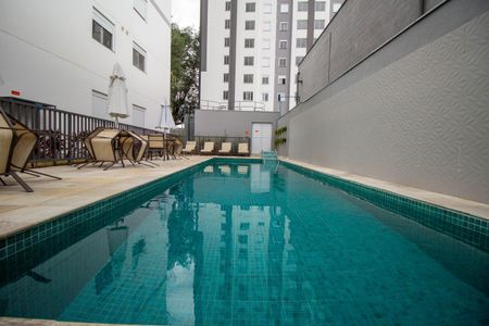 Apartamento à venda com 40m², 2 quartos e sem vaga Apartamento à venda com 40m², 2 quartos e sem vagaÁrea comum - Piscina