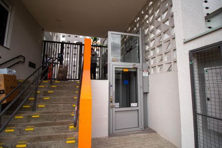 Apartamento à venda com 40m², 2 quartos e sem vaga Apartamento à venda com 40m², 2 quartos e sem vagaPortaria