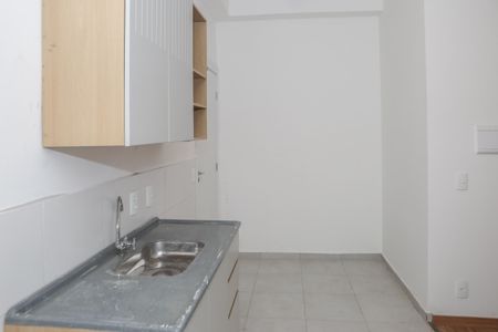 Apartamento à venda com 40m², 2 quartos e sem vaga Apartamento à venda com 40m², 2 quartos e sem vagaCozinha e Área de Serviço