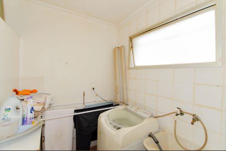 Apartamento à venda com 70m², 2 quartos e 1 vagaÁrea de Serviço