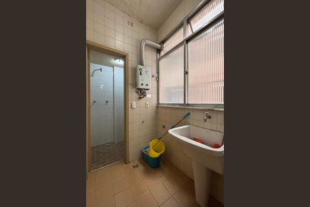 Apartamento à venda com 108m², 2 quartos e 2 vagas Apartamento à venda com 108m², 2 quartos e 2 vagasÁrea de serviço