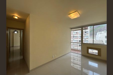 Apartamento à venda com 108m², 2 quartos e 2 vagas Apartamento à venda com 108m², 2 quartos e 2 vagasSuíte