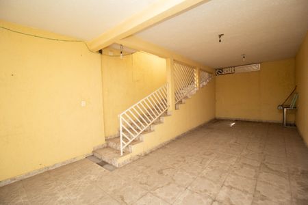Casa à venda com 180m², 2 quartos e 2 vagasGaragem