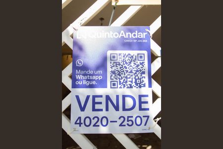 Casa à venda com 180m², 2 quartos e 2 vagasPlaca