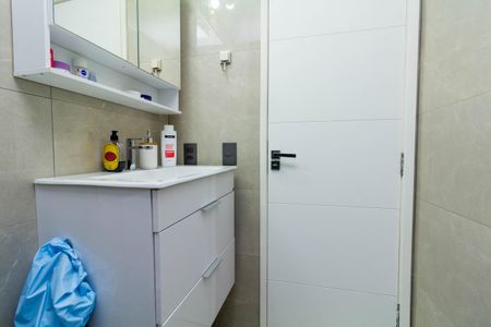 Apartamento à venda com 64m², 2 quartos e 1 vagaBanheiro 1