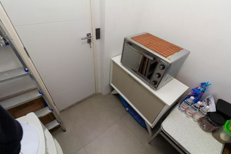 Apartamento à venda com 64m², 2 quartos e 1 vagaÁrea de Serviço